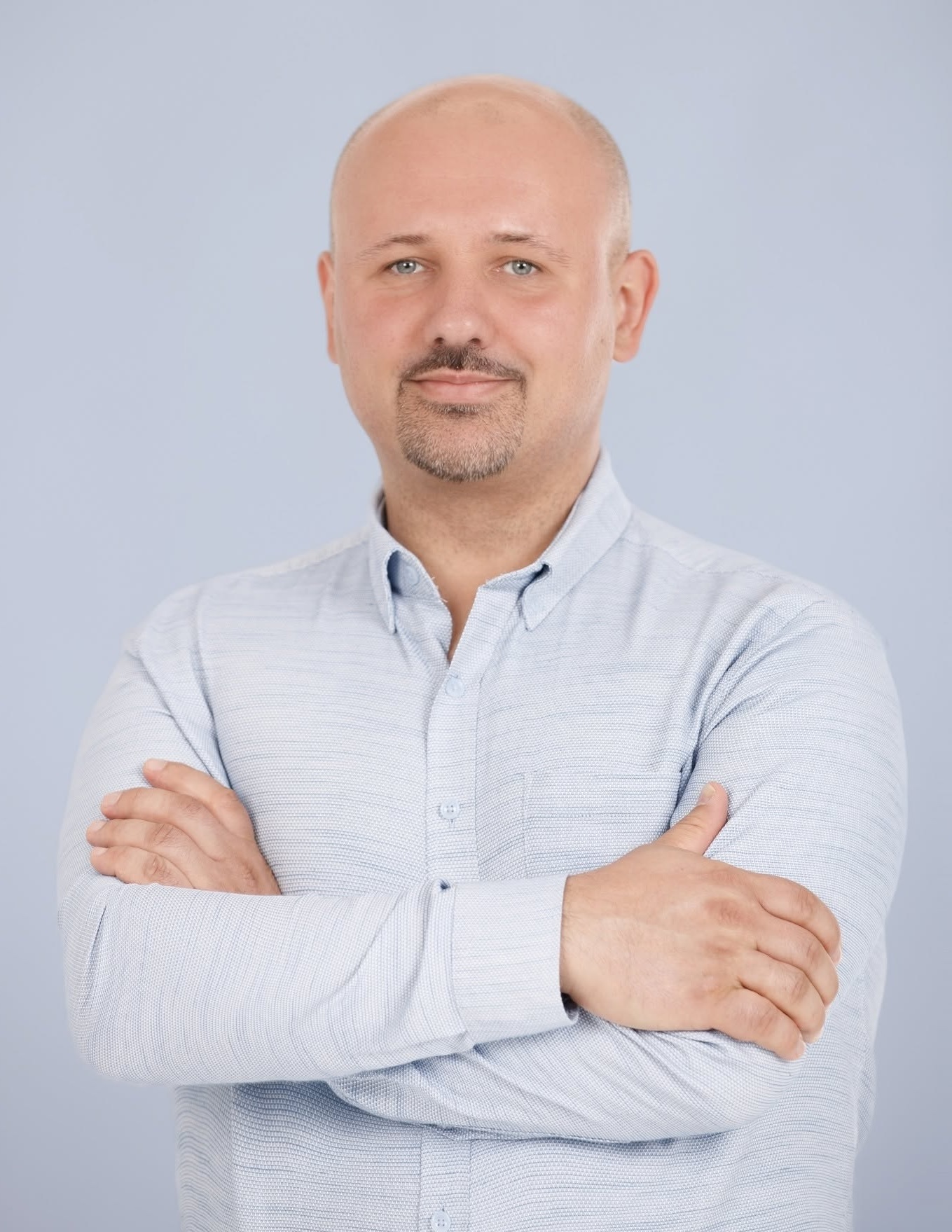 Piotr Sosnowski – Psycholog i Psychoterapeuta w Markach